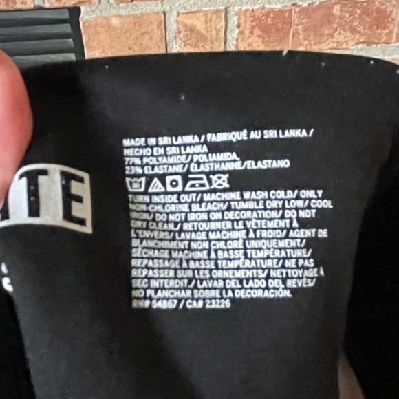 PINK Victoria's Secret UD University of Dayton Flyers Ultimate Yoga Leggings - Picture 8 of 9